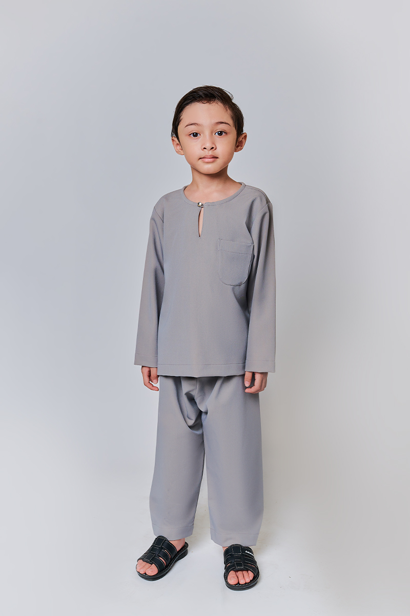 RAYYAN KIDS IN GRAY